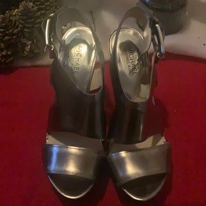 Micheal Kors heels
